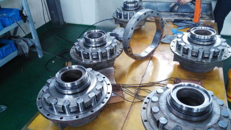 Kawasaki Rexroth Hagglunds Hydraulic Pump High Torque Piston Motor for Ship Anchor Winch Mining Use.