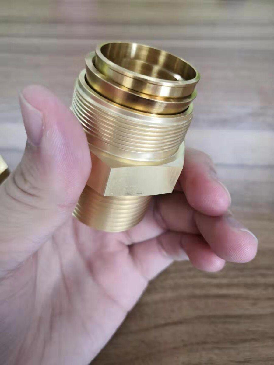 Brass Double Ferrules Metric Tube Fittings Male Connector Hydraulic Tube Fittings